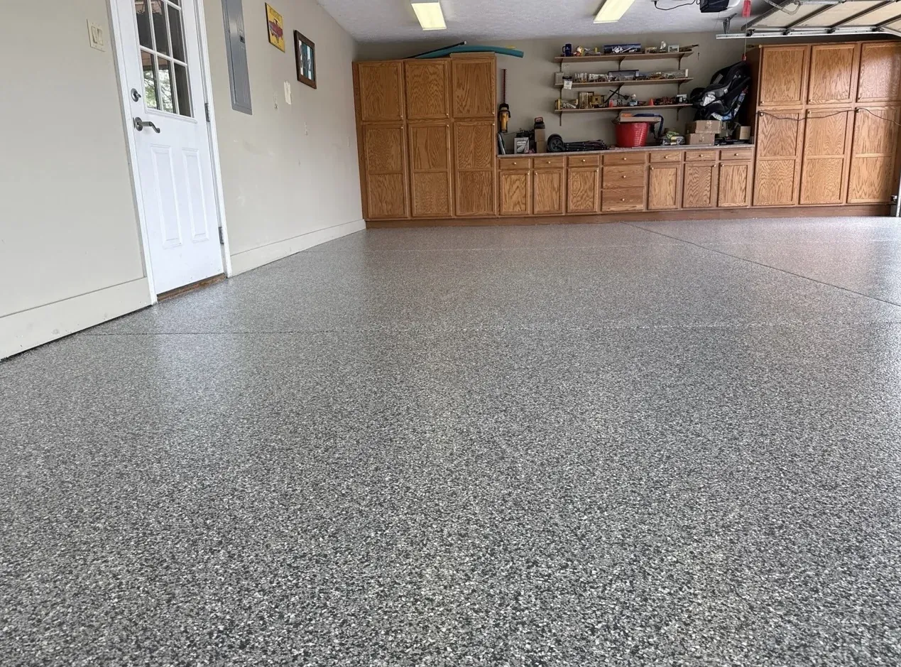 Finished polyaspartic flake garage floor coating by Guy Coatings in Central Indiana